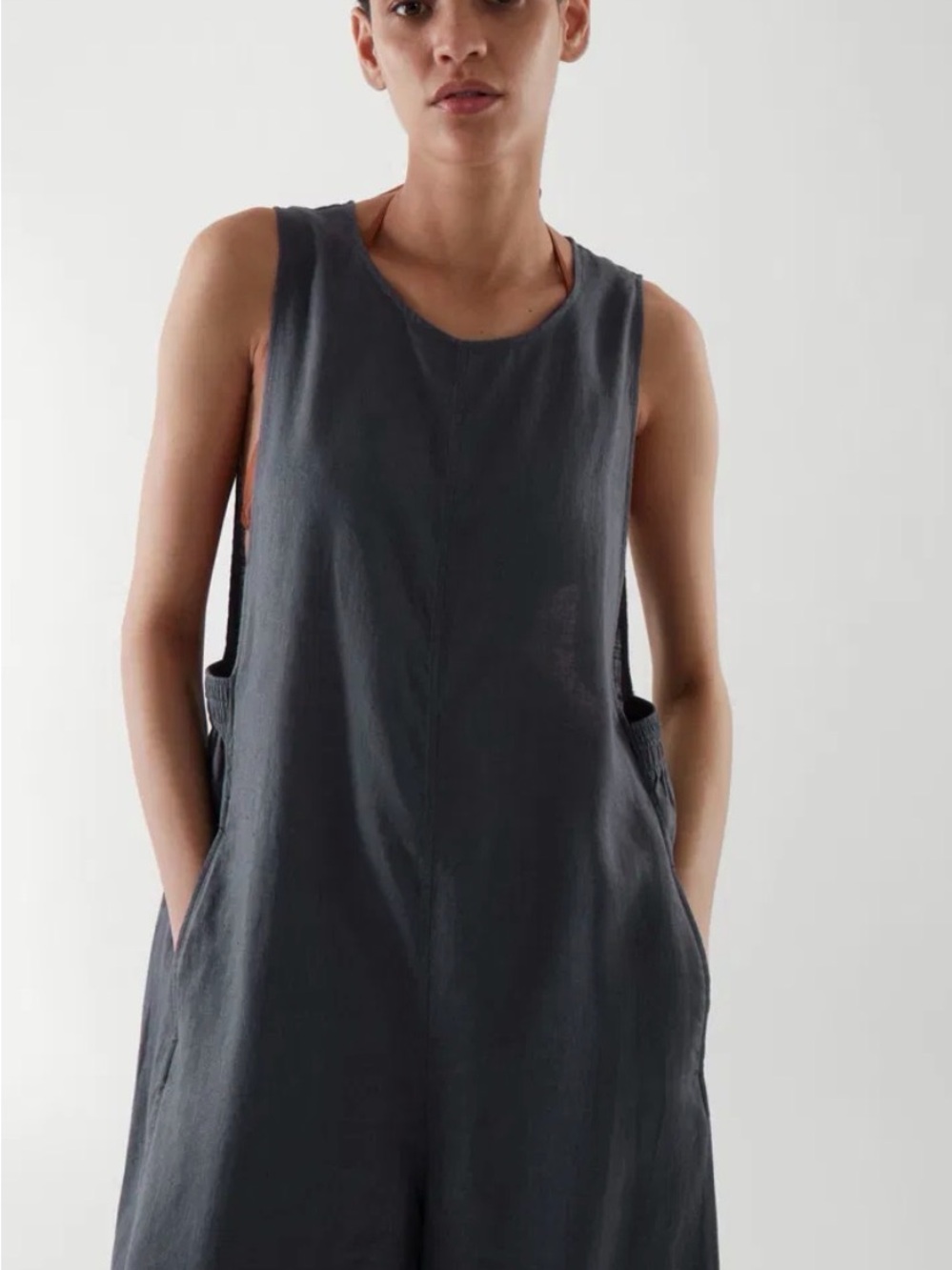 COS Sleeveless Wide-Leg Linen Jumpsuit in Dark Gray, S - Picture 2 of 16